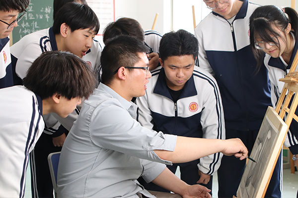 凤县艺术升学班